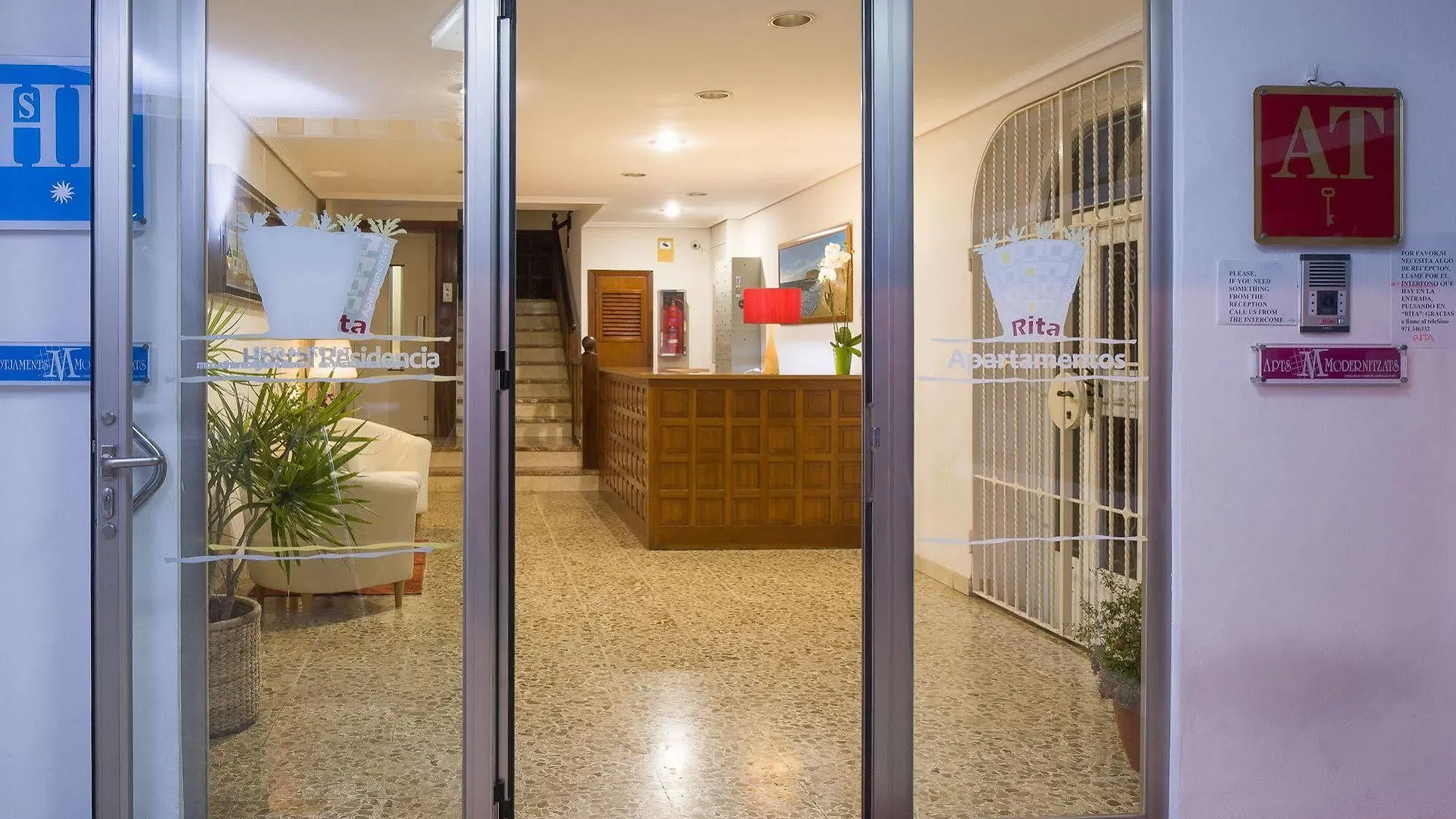 Apartamentos Cana Rita Sant Antoni de Portmany 0*,  Espanha